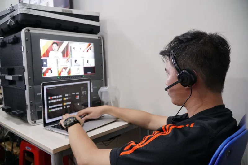 Everything That Can Go Wrong During a Live Stream (Usually Does) — Here's How the Best Pull It Off Anyway